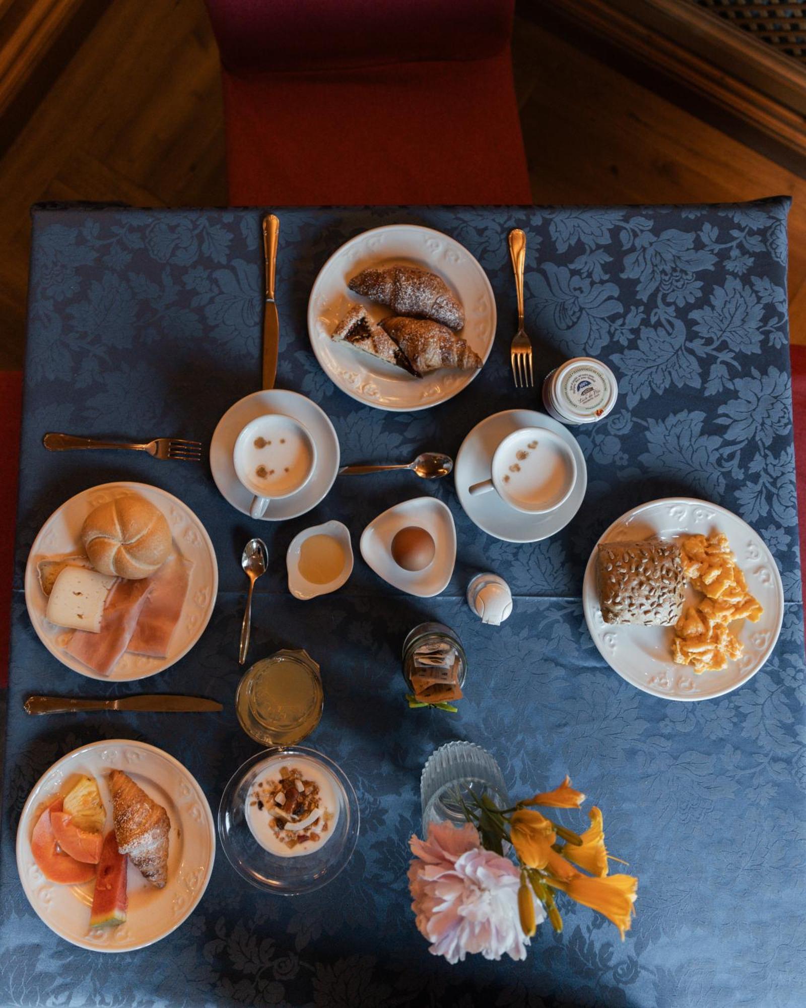 Luech Da Pcei Hotel San Cassiano  Ngoại thất bức ảnh