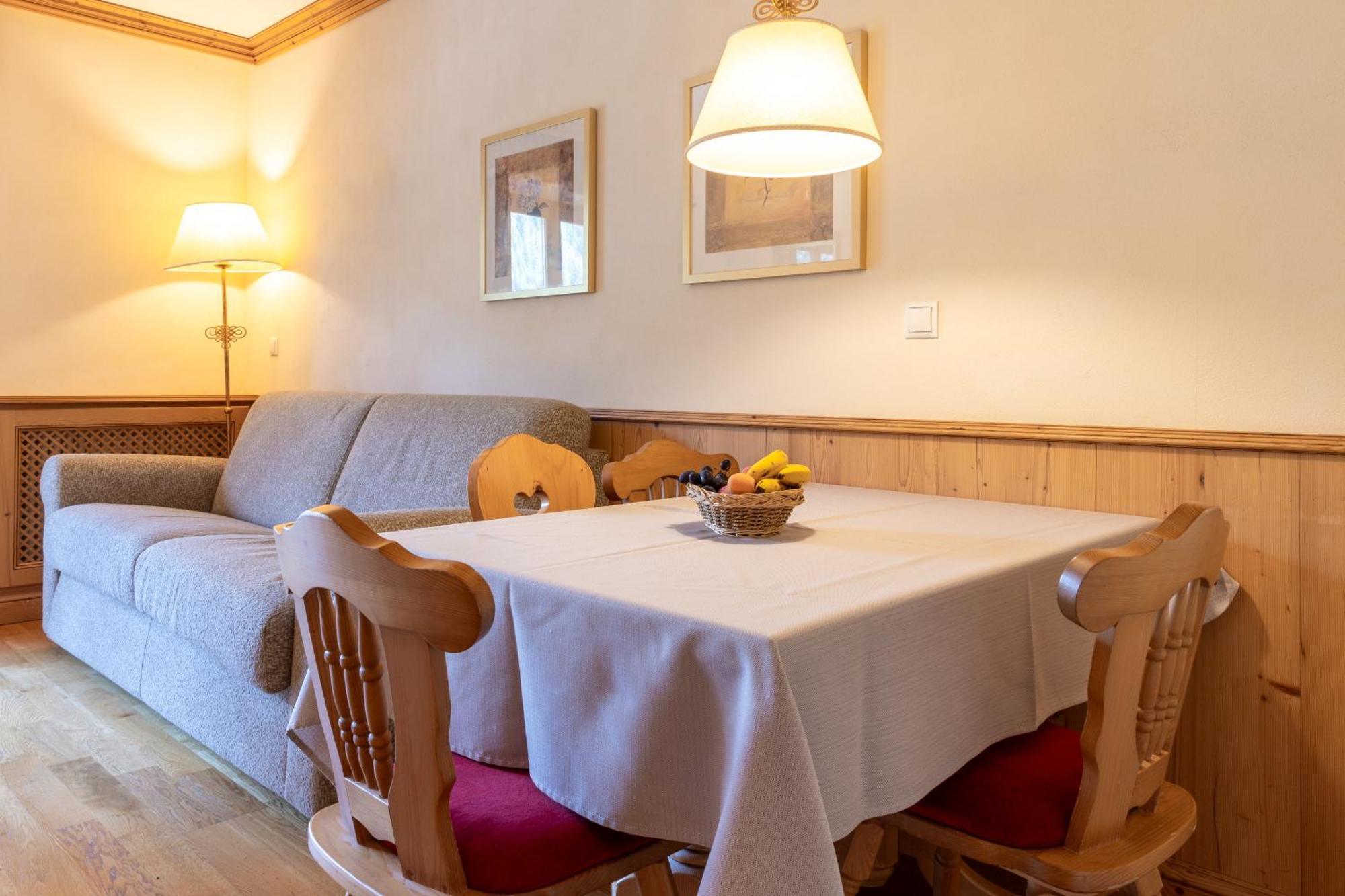 Luech Da Pcei Hotel San Cassiano  Ngoại thất bức ảnh